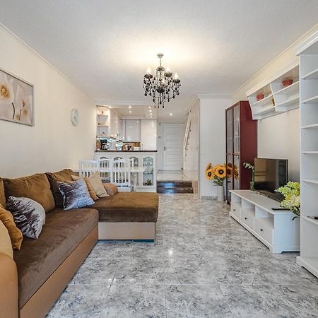Апартаменты Townhouse Parque Santiago 2 Арона Экстерьер фото
